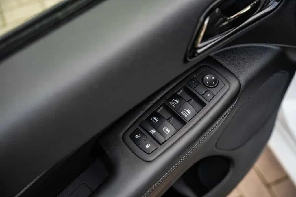 Dodge Durango 3,6 Gt Plus 4X4 7 SItze ACC VOLL 01/2023-photo-22