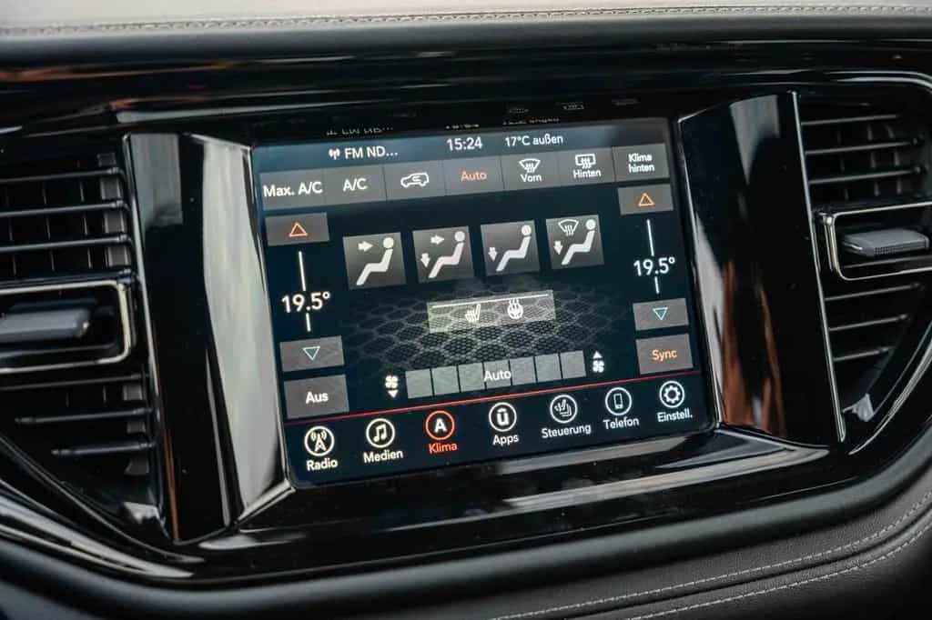 Dodge Durango 3,6 Gt Plus 4X4 7 SItze ACC VOLL 01/2023-photo-36