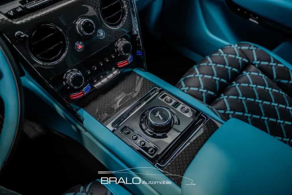 Rolls-Royce Cullinan Black Badge 26` "NUR AUSSERHALB EU" 10/2025-photo-40