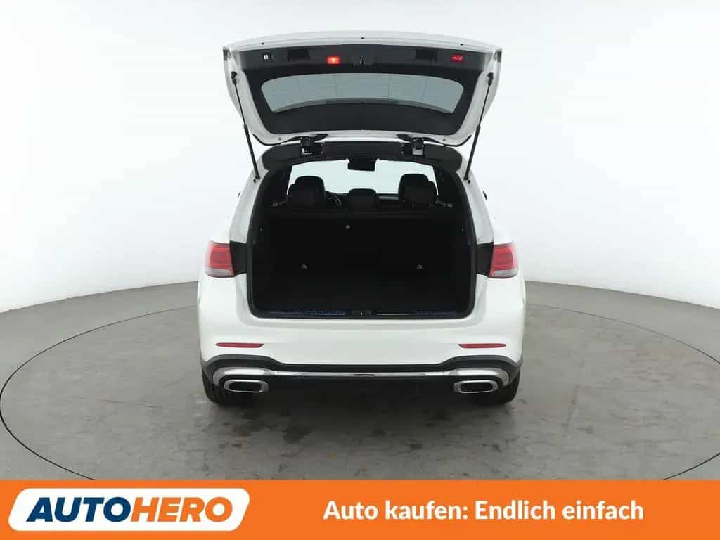 Mercedes-Benz GLC-Class d 4Matic AMG Line Aut.*LED*NAVI*ACC*CAM* 03/2022-photo-17