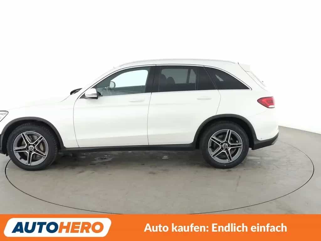 Mercedes-Benz GLC-Class d 4Matic AMG Line Aut.*LED*NAVI*ACC*CAM* 03/2022-photo-2
