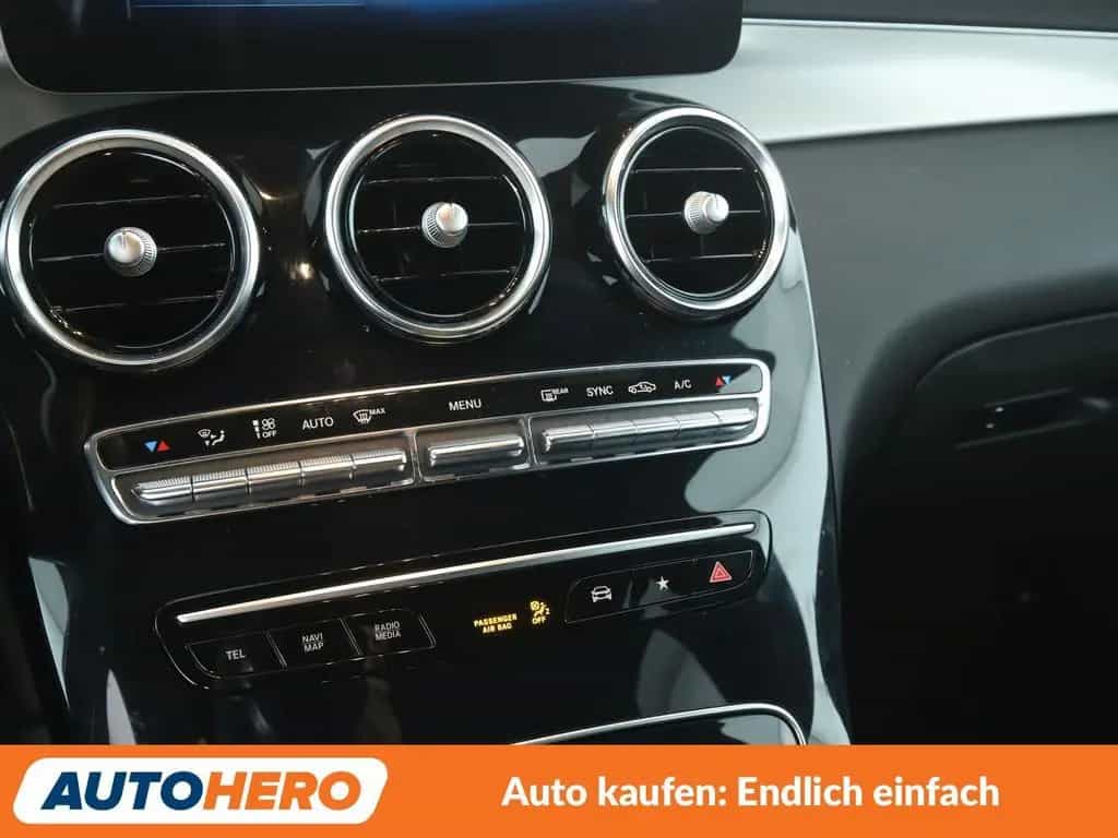 Mercedes-Benz GLC-Class d 4Matic AMG Line Aut.*LED*NAVI*ACC*CAM* 03/2022-photo-21