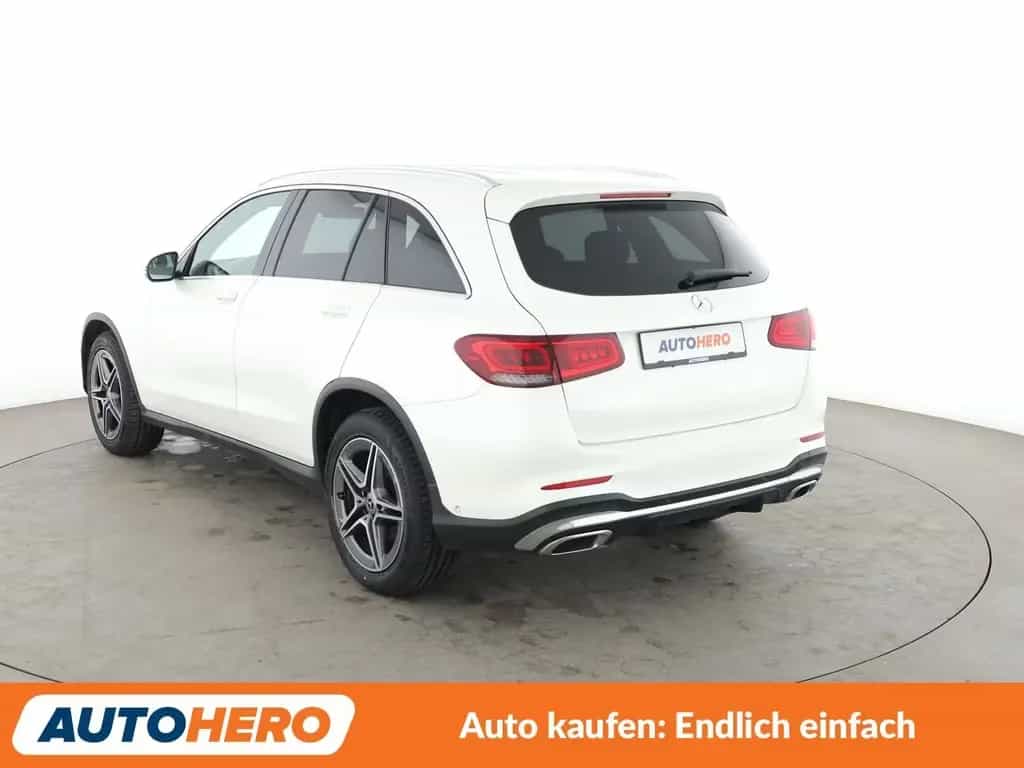 Mercedes-Benz GLC-Class d 4Matic AMG Line Aut.*LED*NAVI*ACC*CAM* 03/2022-photo-3