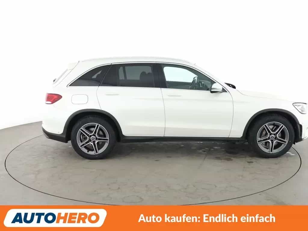 Mercedes-Benz GLC-Class d 4Matic AMG Line Aut.*LED*NAVI*ACC*CAM* 03/2022-photo-6