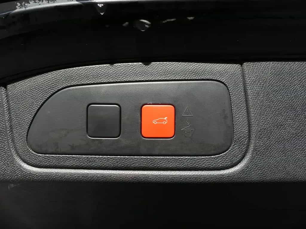 DS Automobiles DS7 (Crossback) Rivoli Blu HDI 130 10/2022-photo-5
