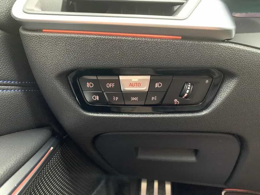 BMW 330 i M-Sport ACC+M-Bremse+HiFi+ShadowLine 06/2021-photo-25