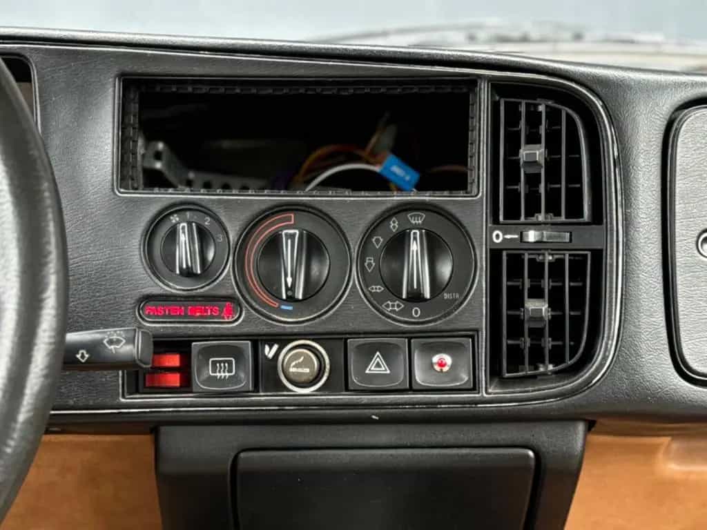 Saab 900 2.0 101PS H-Kennzeichen 2.Besitz 03/1983-photo-17