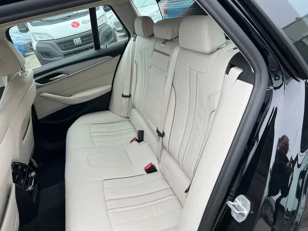 BMW 520 d Touring *LED Navi AHK Luftf. Kamera Sitzh.* 03/2021-photo-13