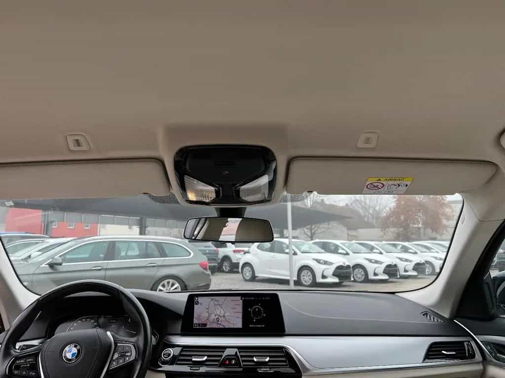 BMW 520 d Touring *LED Navi AHK Luftf. Kamera Sitzh.* 03/2021-photo-19