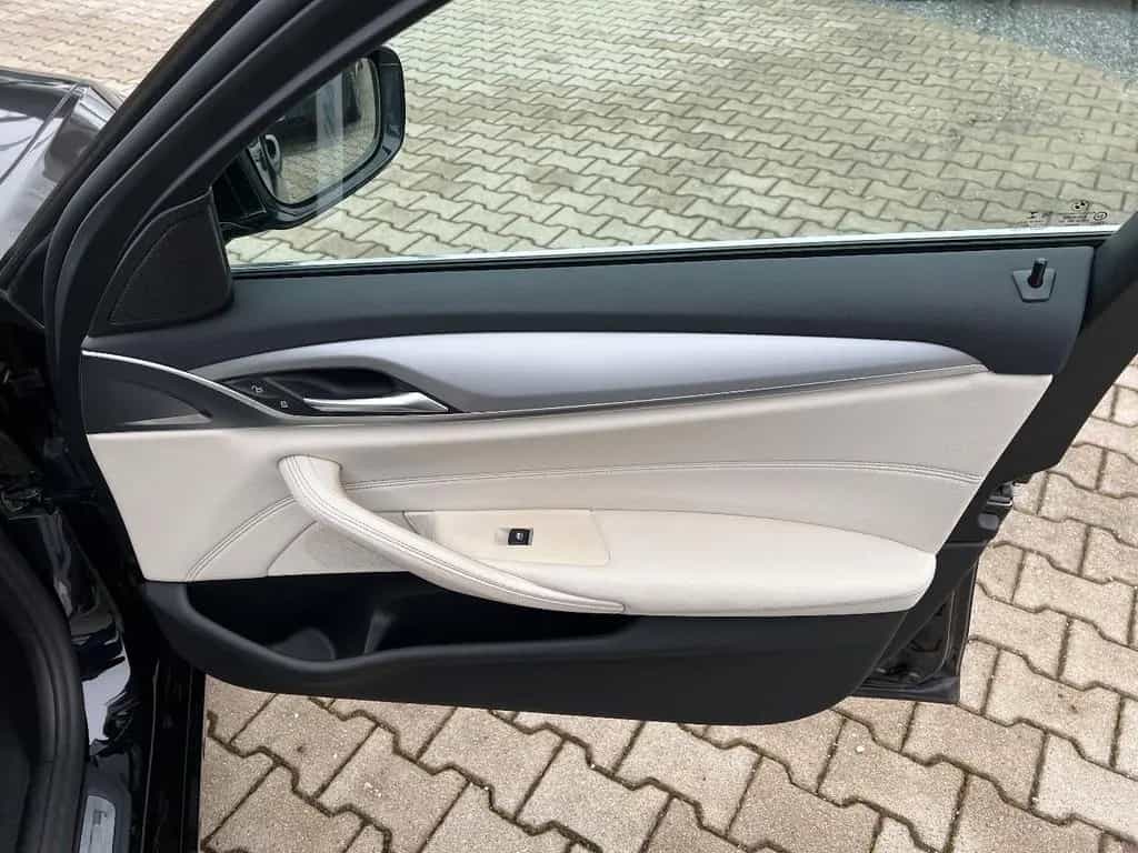 BMW 520 d Touring *LED Navi AHK Luftf. Kamera Sitzh.* 03/2021-photo-20