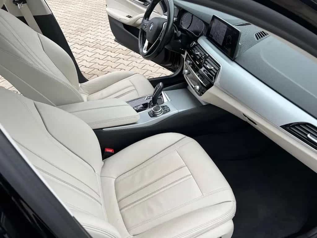 BMW 520 d Touring *LED Navi AHK Luftf. Kamera Sitzh.* 03/2021-photo-21