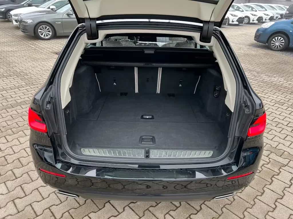 BMW 520 d Touring *LED Navi AHK Luftf. Kamera Sitzh.* 03/2021-photo-6