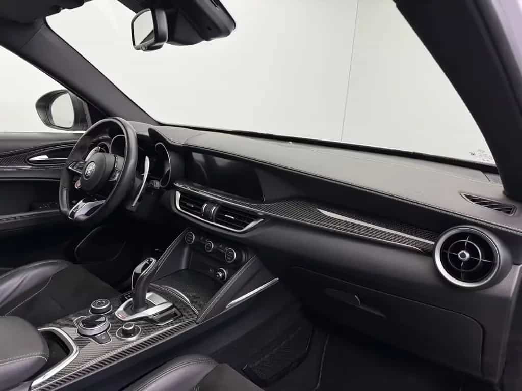 Alfa Romeo Stelvio Quadrifoglio Q4|AKRAPOVIC|PANO|Schale| 11/2020-photo-11