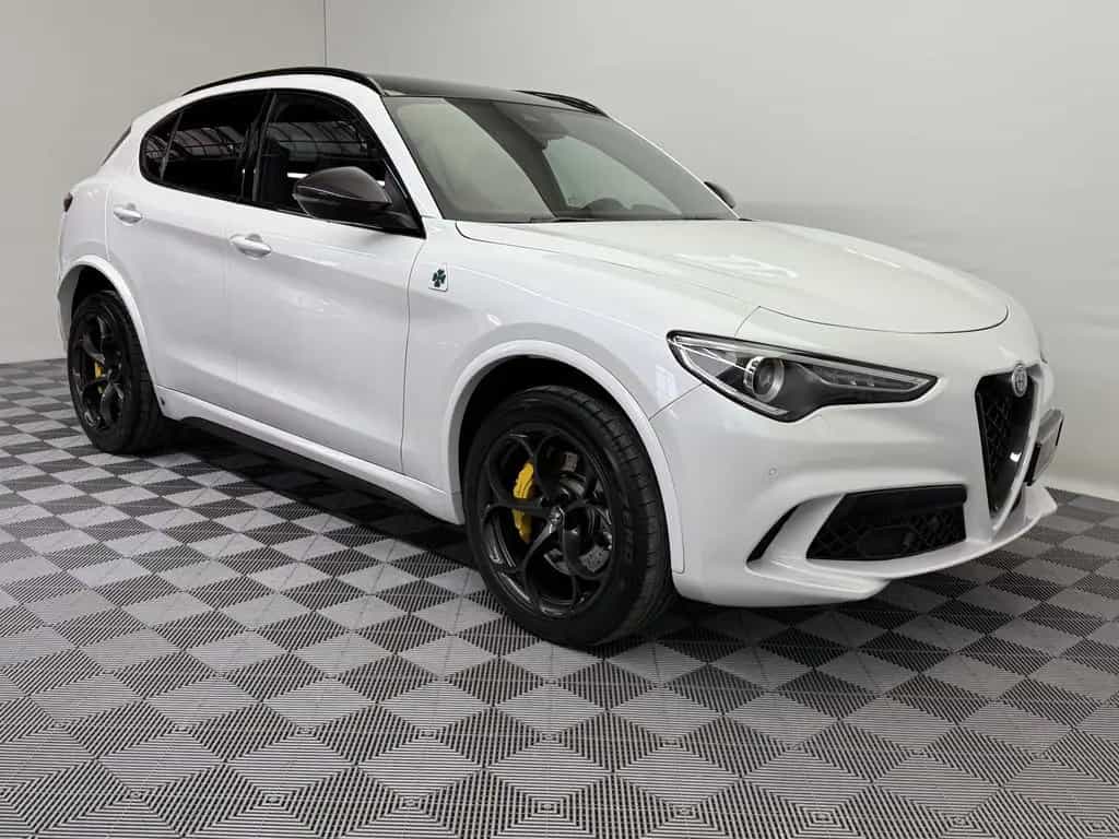 Alfa Romeo Stelvio Quadrifoglio Q4|AKRAPOVIC|PANO|Schale| 11/2020-photo-4
