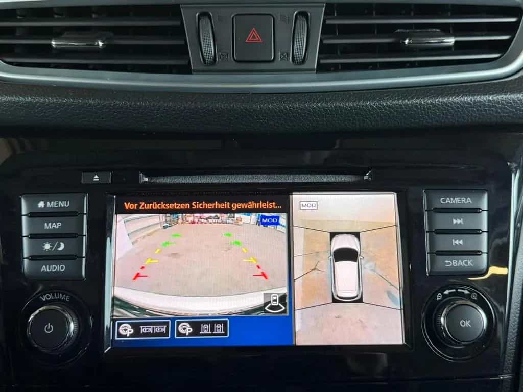 Nissan Qashqai N-Connecta Autom LED Pano 360° AHK Carpl 12/2018-photo-20