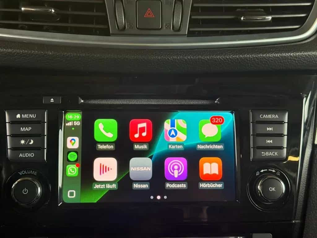 Nissan Qashqai N-Connecta Autom LED Pano 360° AHK Carpl 12/2018-photo-24
