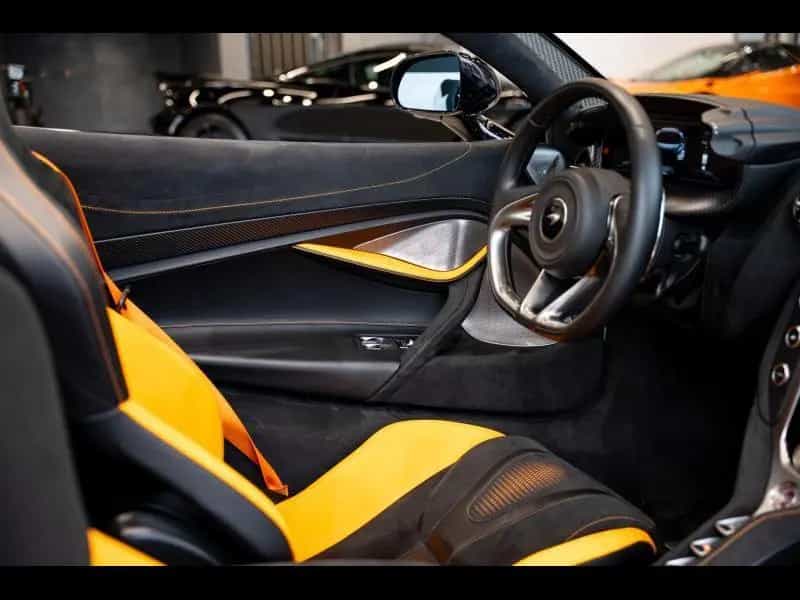 McLaren 750S Spider 12/2023-photo-15
