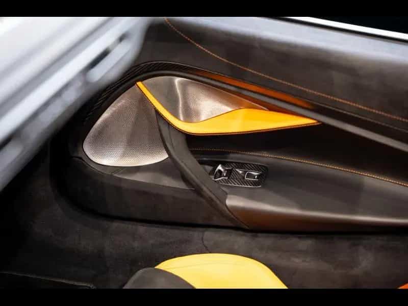 McLaren 750S Spider 12/2023-photo-21