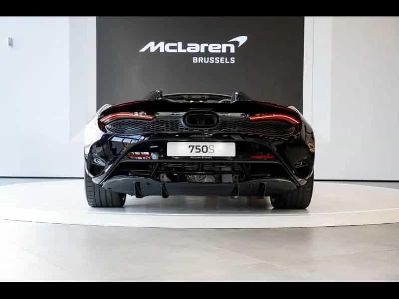 McLaren 750S Spider 12/2023-photo-6
