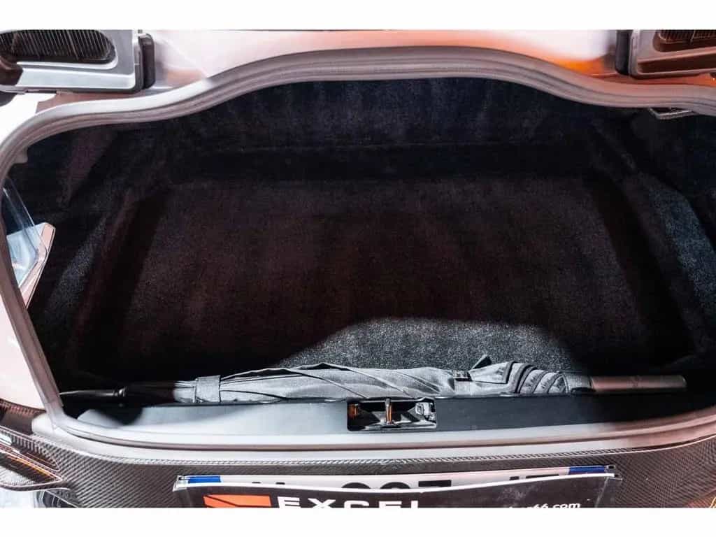 Aston Martin DBS Superleggera*2nd hand*Bang & Olufsen 05/2018-photo-32