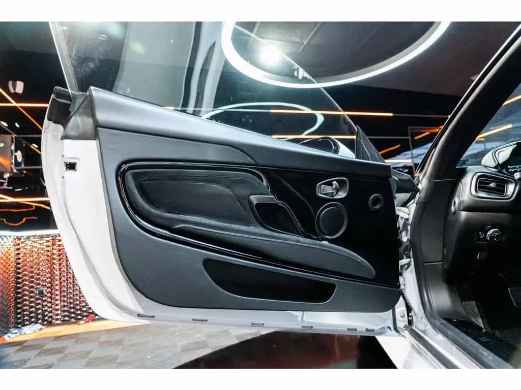 Aston Martin DBS Superleggera*2nd hand*Bang & Olufsen 05/2018-photo-34