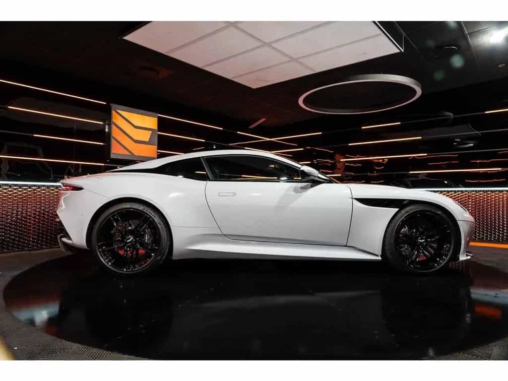 Aston Martin DBS Superleggera*2nd hand*Bang & Olufsen 05/2018-photo-5
