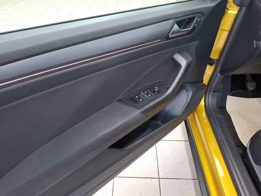 Volkswagen T-Roc Style Bluetooth Klima Einparkhilfe 07/2020-photo-9