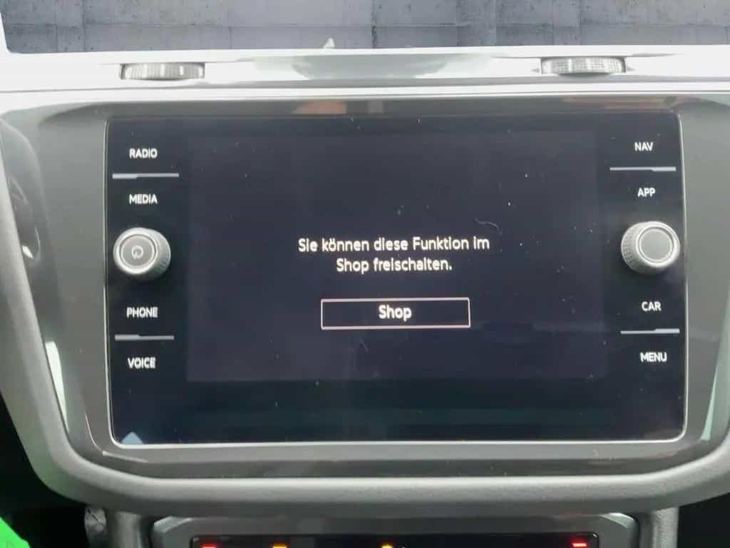 Volkswagen Tiguan 1.5 TSI LIFE LED+APP+DAB+ACC+SHZ+PDC+MFL 08/2022-photo-10