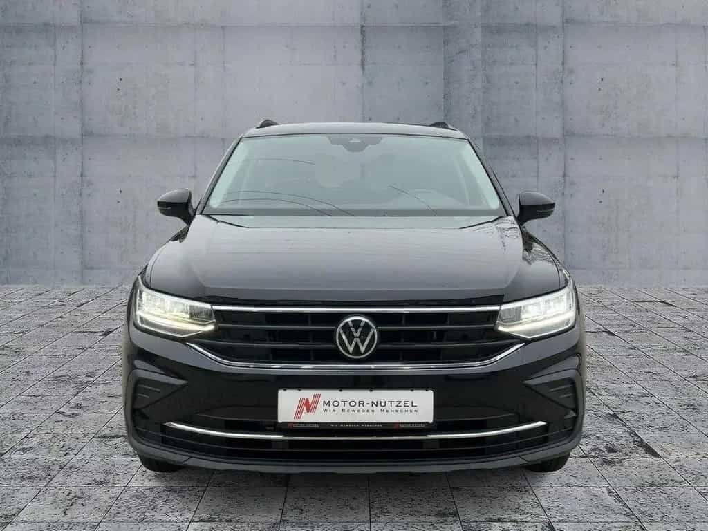 Volkswagen Tiguan 1.5 TSI LIFE LED+APP+DAB+ACC+SHZ+PDC+MFL 08/2022-photo-2