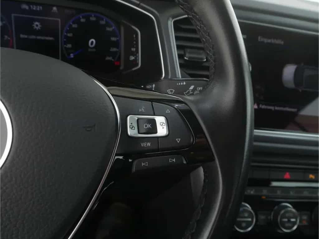 Volkswagen T-Roc Cabriolet 1.5 TSI R-Line Edition Plus AHK 05/2021-photo-10