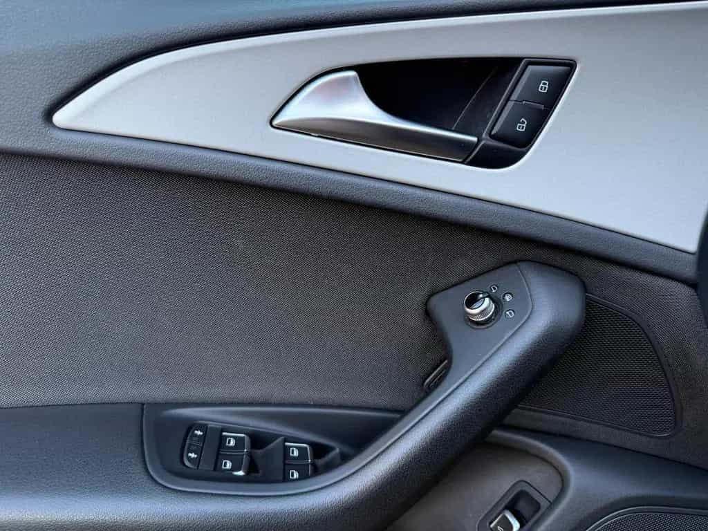 Audi A6 Avant 2.0 TDI ultra BI-XENON/NAVI/KAMERA/2.HD 01/2018-photo-24