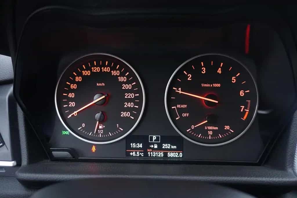 BMW 2 Series Gran Tourer M Sport LED Temp Navi AHK PDC 04/2016-photo-15