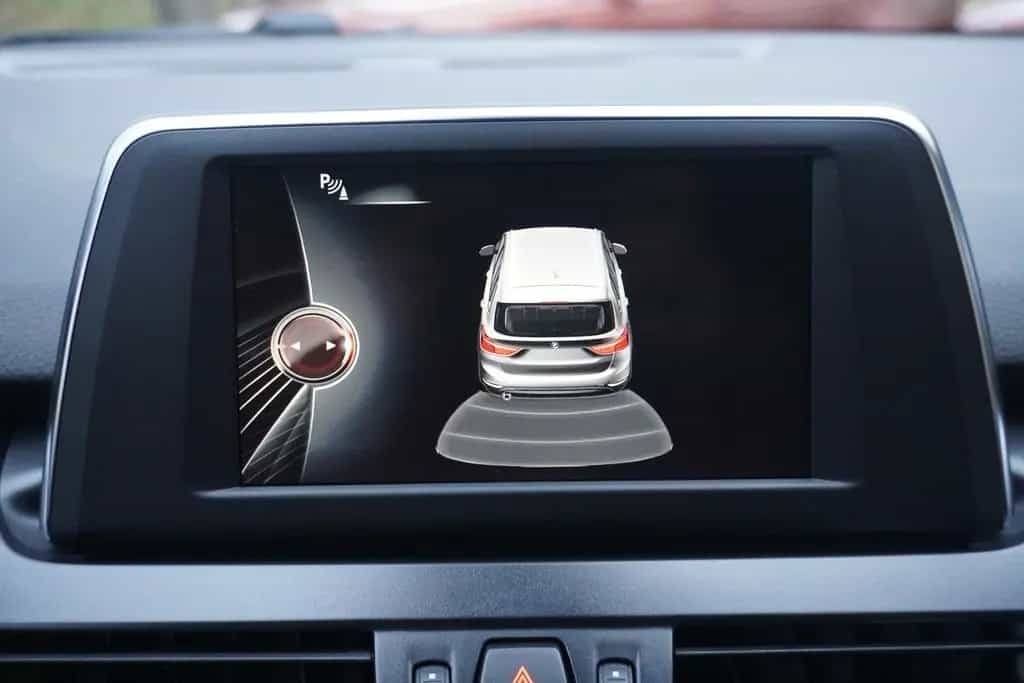 BMW 2 Series Gran Tourer M Sport LED Temp Navi AHK PDC 04/2016-photo-17