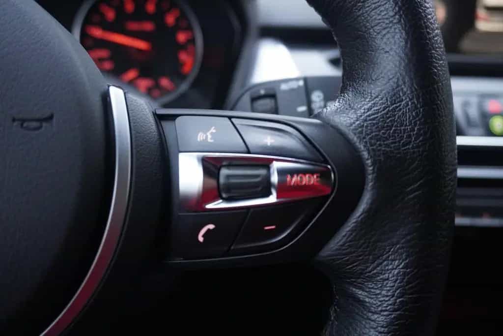 BMW 2 Series Gran Tourer M Sport LED Temp Navi AHK PDC 04/2016-photo-24
