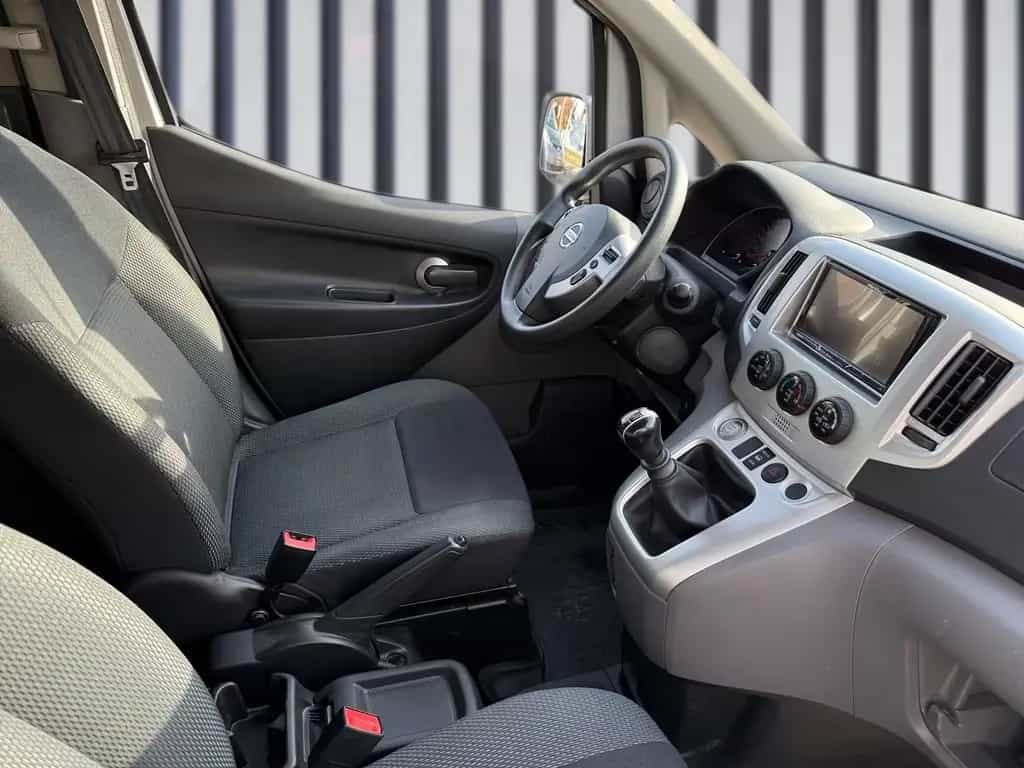 Nissan NV200 Evalia Tekna NEUER ZAHNRIEMEN 7-Sitzer 07/2018-photo-11
