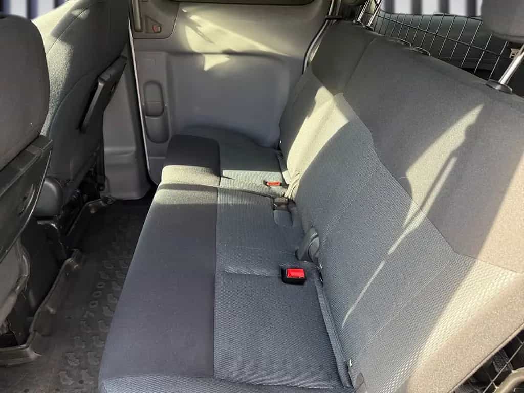Nissan NV200 Evalia Tekna NEUER ZAHNRIEMEN 7-Sitzer 07/2018-photo-5