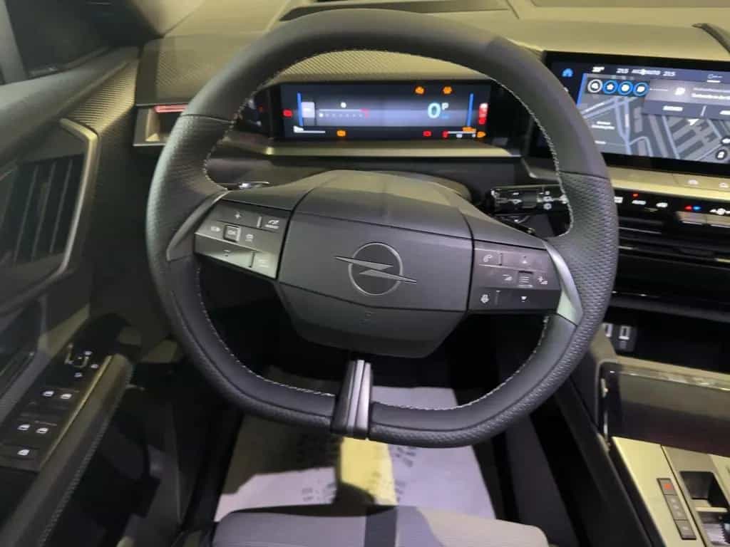 Opel Grandland GS 1.2 Glasdach+LED+360°Kamera+Navi 06/2025-photo-12