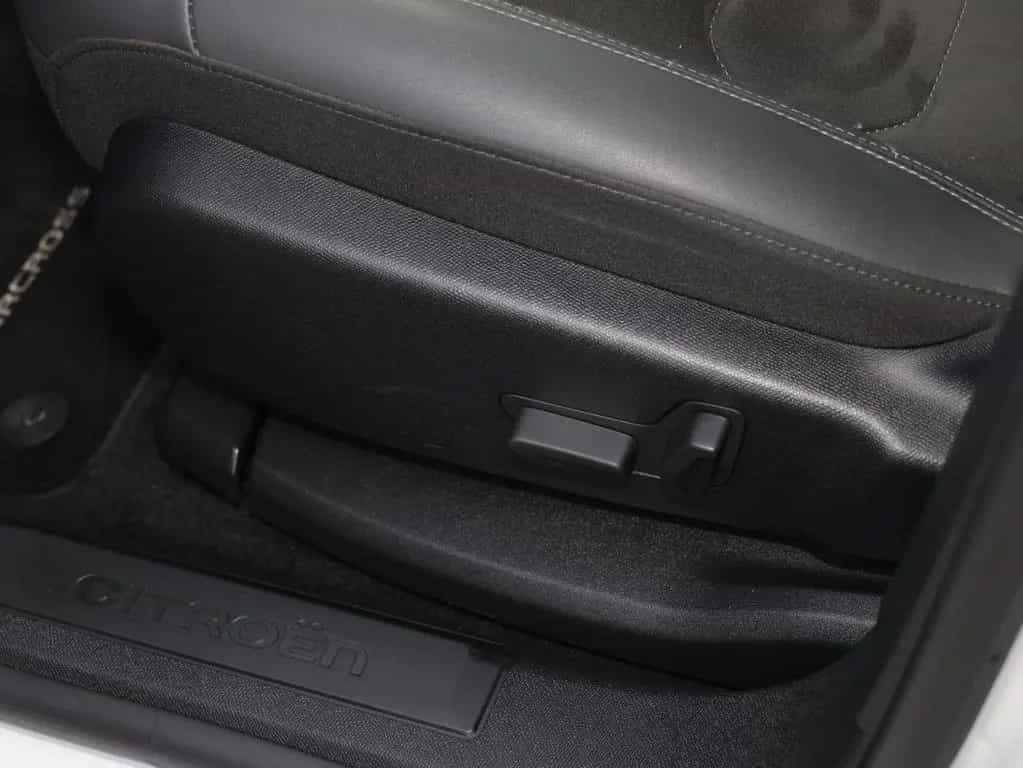 Citroën C5 Aircross 1,2 Mild-Hybrid 145 Shine AHK/ Pano/ 04/2024-photo-6