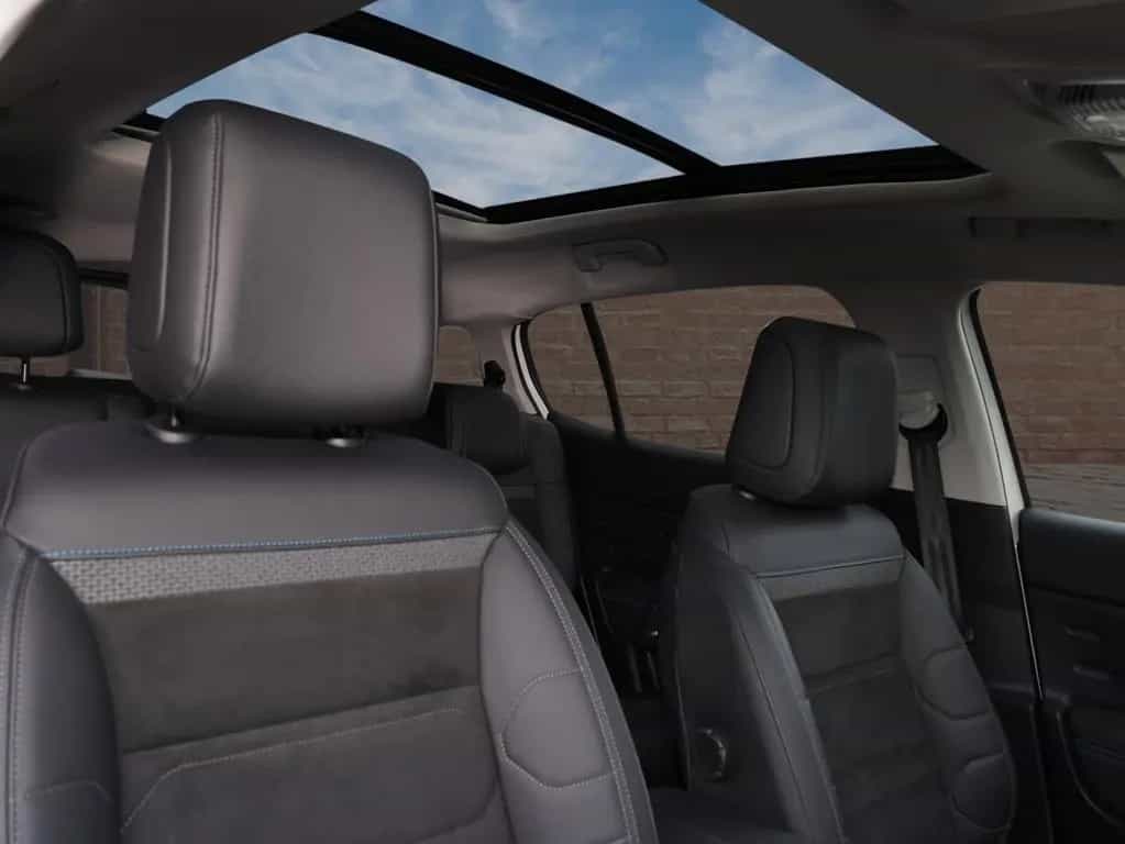 Citroën C5 Aircross 1,2 Mild-Hybrid 145 Shine AHK/ Pano/ 04/2024-photo-8