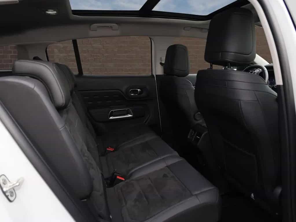 Citroën C5 Aircross 1,2 Mild-Hybrid 145 Shine AHK/ Pano/ 04/2024-photo-9