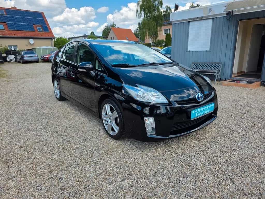 Toyota Prius 1.8-l-VVT-i*Auto*Tempo.*Sitzh.*PDC*TÜV NEU 07/2011-photo-0