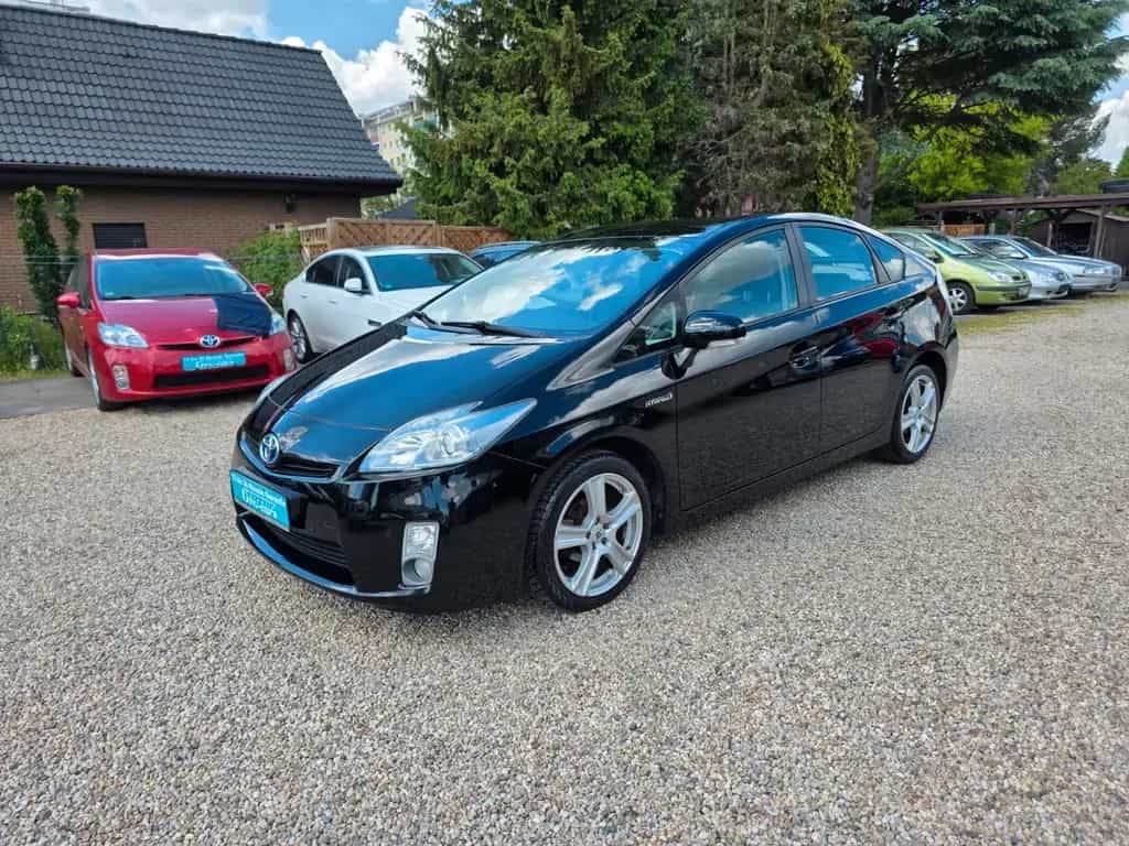 Toyota Prius 1.8-l-VVT-i*Auto*Tempo.*Sitzh.*PDC*TÜV NEU 07/2011-photo-1
