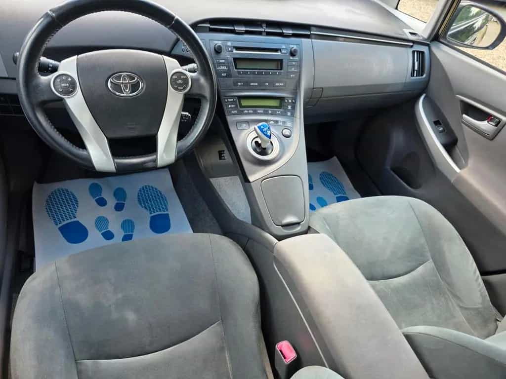Toyota Prius 1.8-l-VVT-i*Auto*Tempo.*Sitzh.*PDC*TÜV NEU 07/2011-photo-11