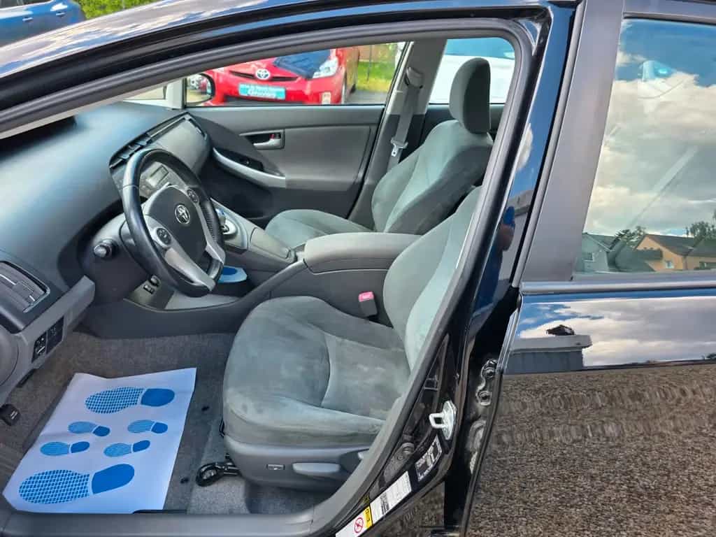 Toyota Prius 1.8-l-VVT-i*Auto*Tempo.*Sitzh.*PDC*TÜV NEU 07/2011-photo-8