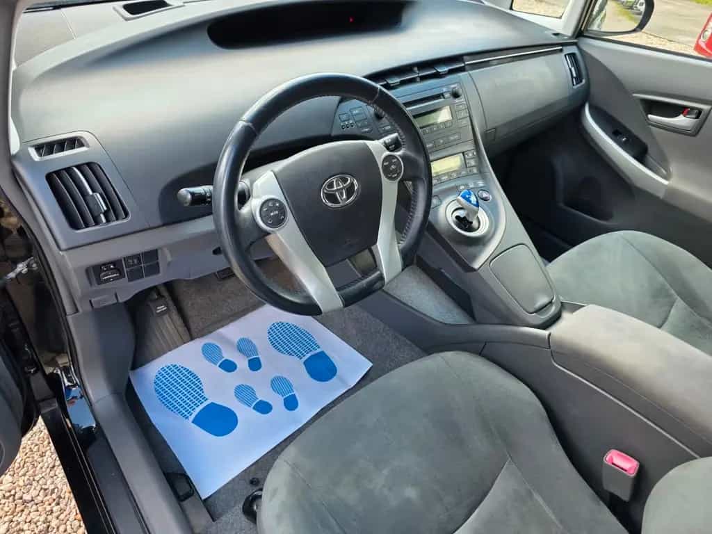 Toyota Prius 1.8-l-VVT-i*Auto*Tempo.*Sitzh.*PDC*TÜV NEU 07/2011-photo-9