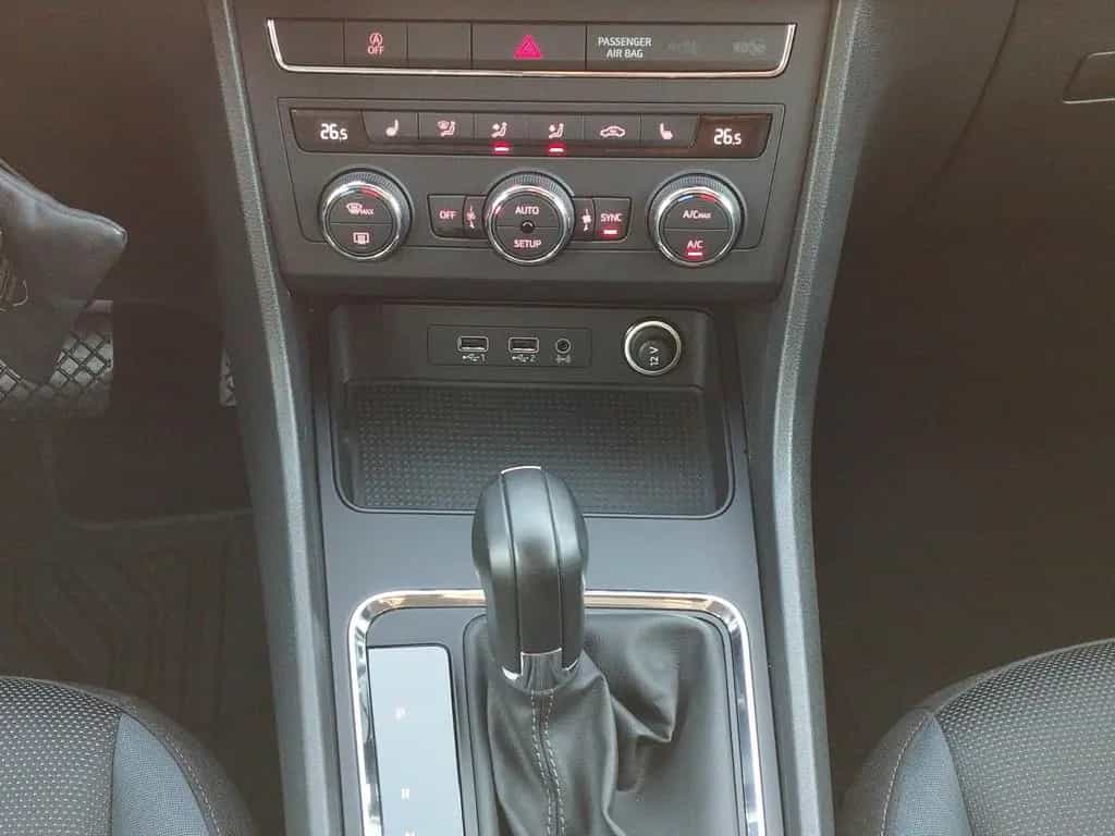 Seat Ateca 1.4 TSI Style AHK*AUT*KlimaA*LED*LM*PDC 04/2018-photo-12