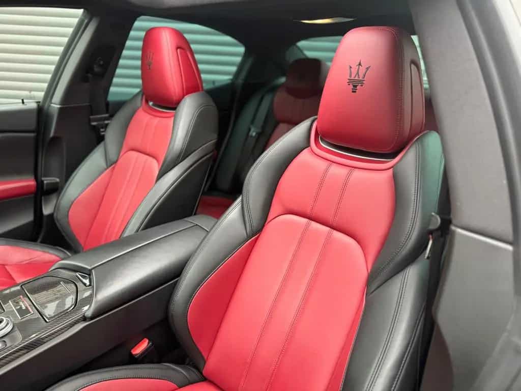 Maserati Ghibli GranSport Ribelle Limited *One of 200* 12/2019-photo-14