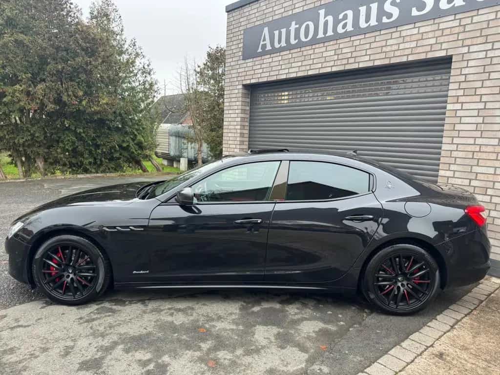 Maserati Ghibli GranSport Ribelle Limited *One of 200* 12/2019-photo-3