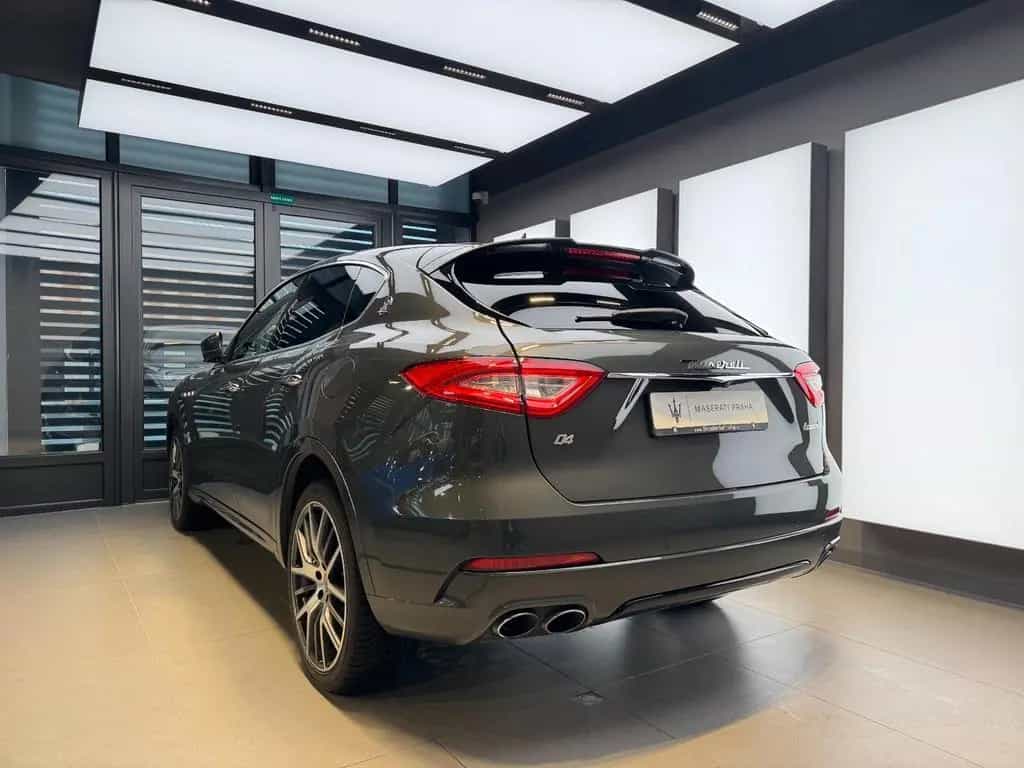 Maserati Levante Diesel - *NICE CONDITION* 03/2018-photo-5