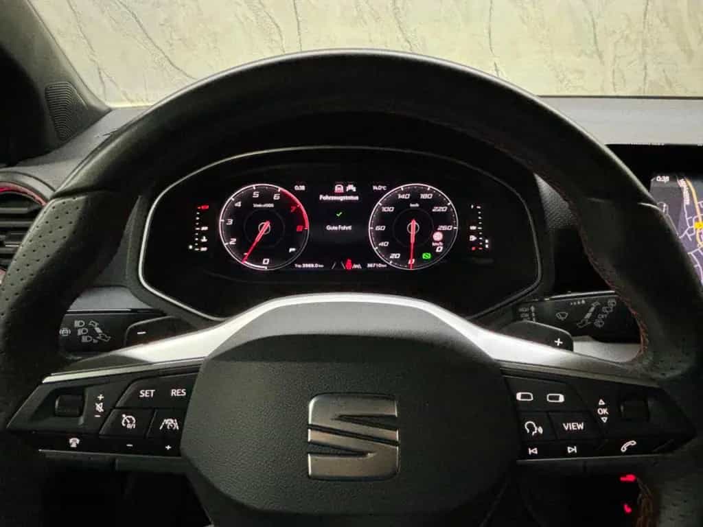 Seat Arona FR+RFK+ACC+LKA+TWA+NAVI+XENON+1.Hand+MwSt. 08/2024-photo-14